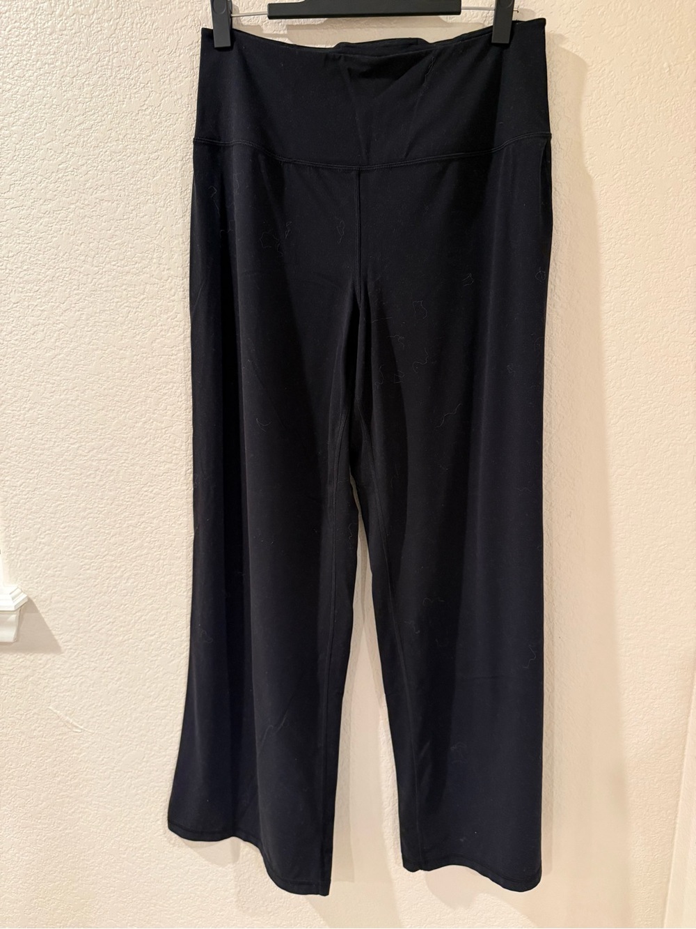 Althleta High-Rise Wide-Leg Yoga Pants - Black
